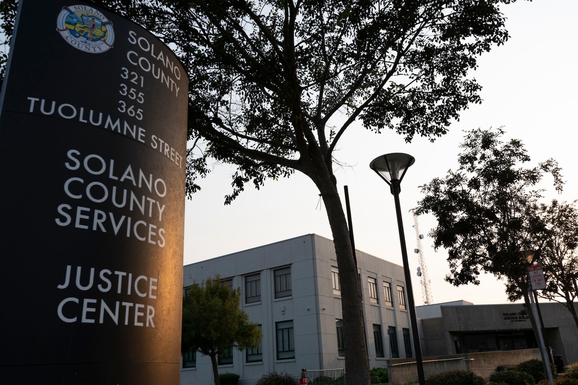 ACLU sues Vallejo for badge-bending records