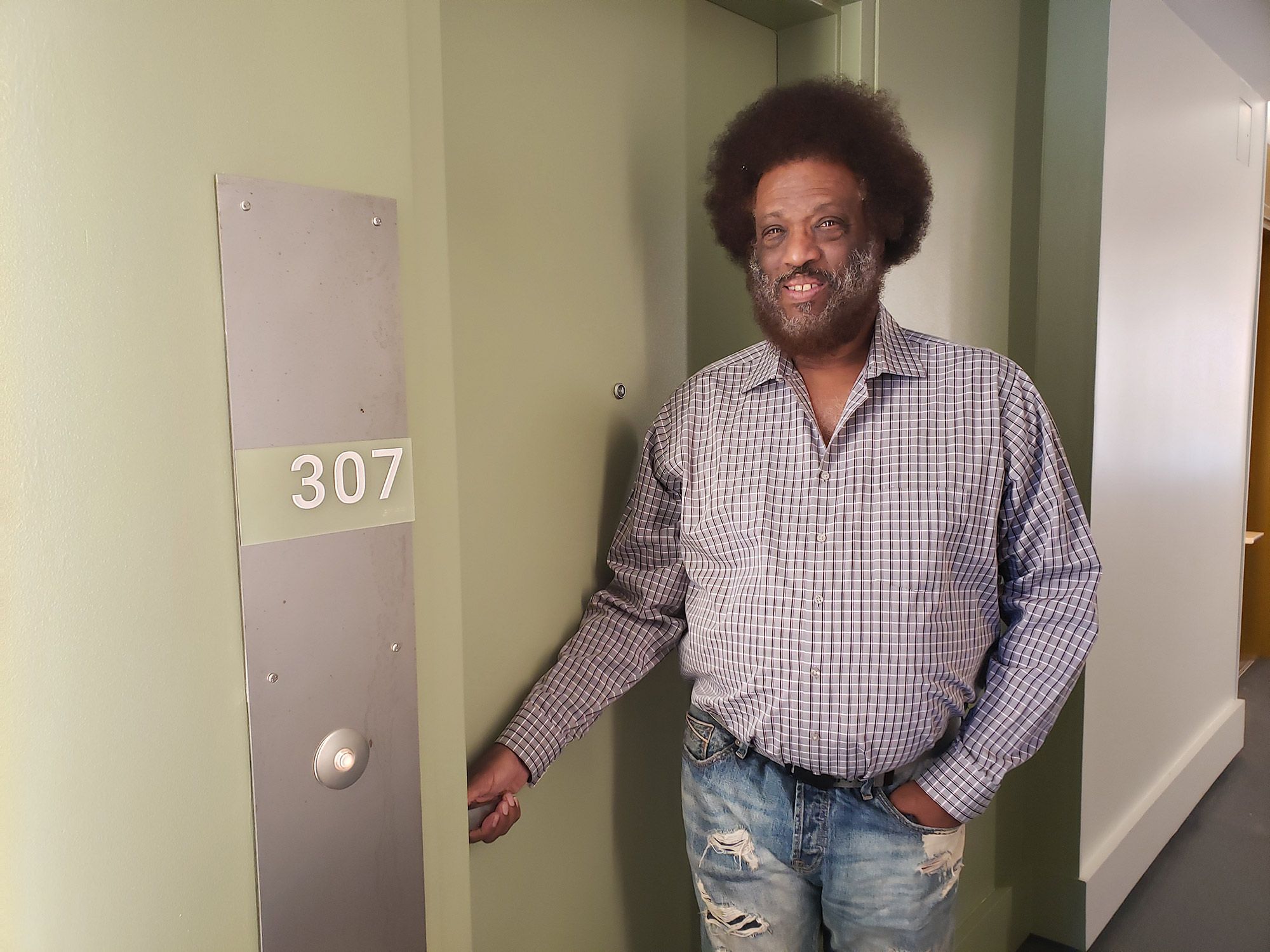 Residents move into Vallejo’s Blue Oak Landing housing project as some applicants face paperwork delays