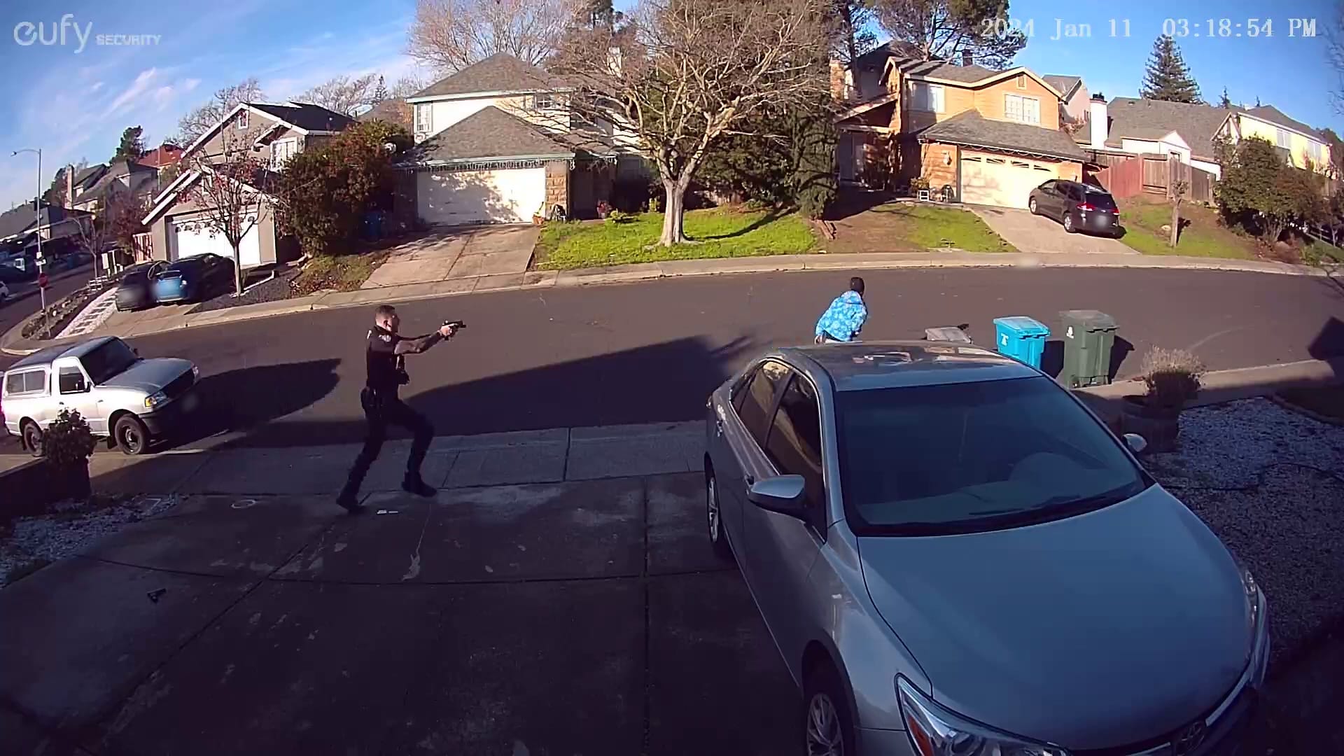 Surveillance video shows American Canyon officer shoot fleeing suspect in back in Vallejo