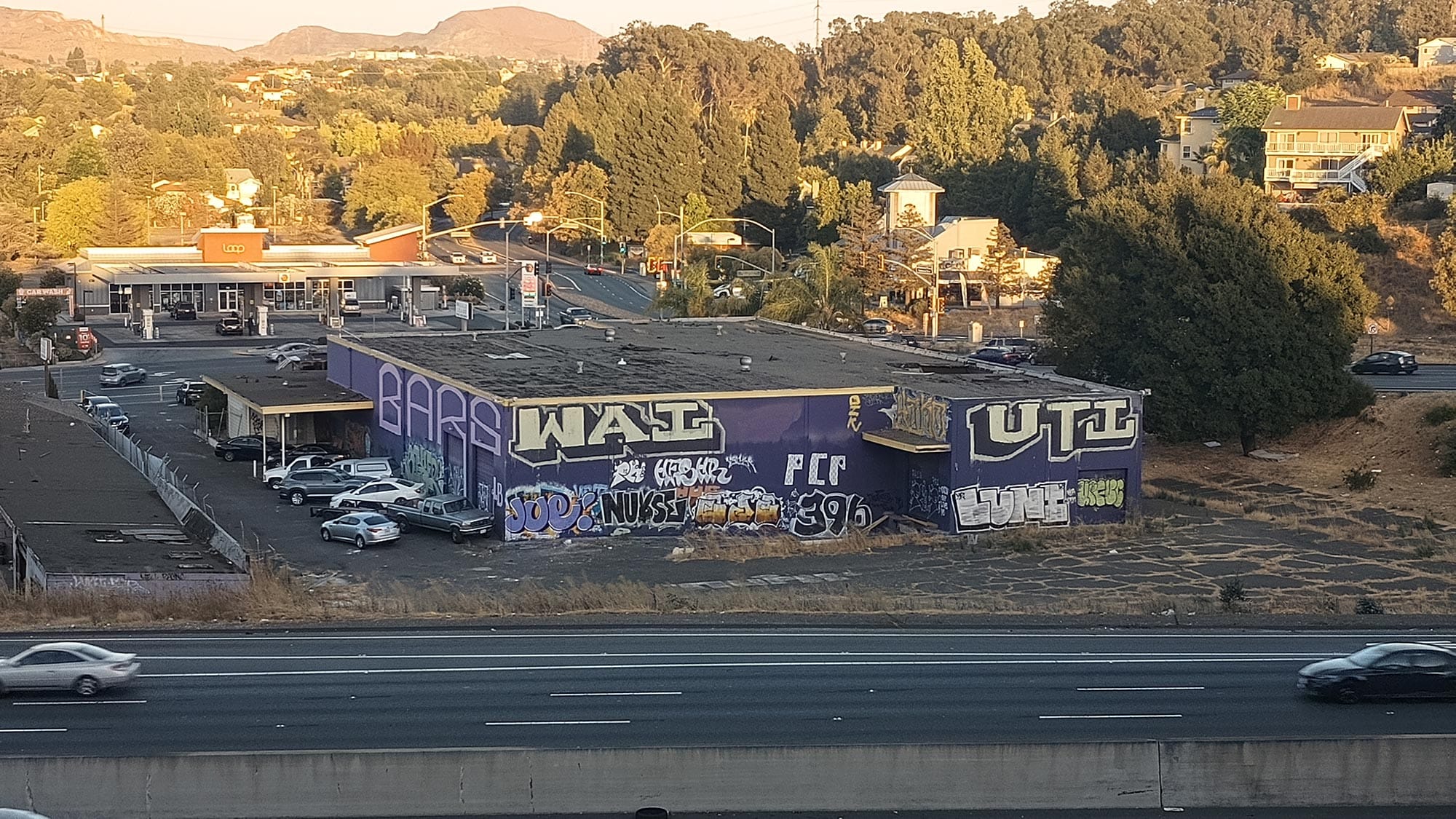 Why are there so many vacant buildings in Vallejo?