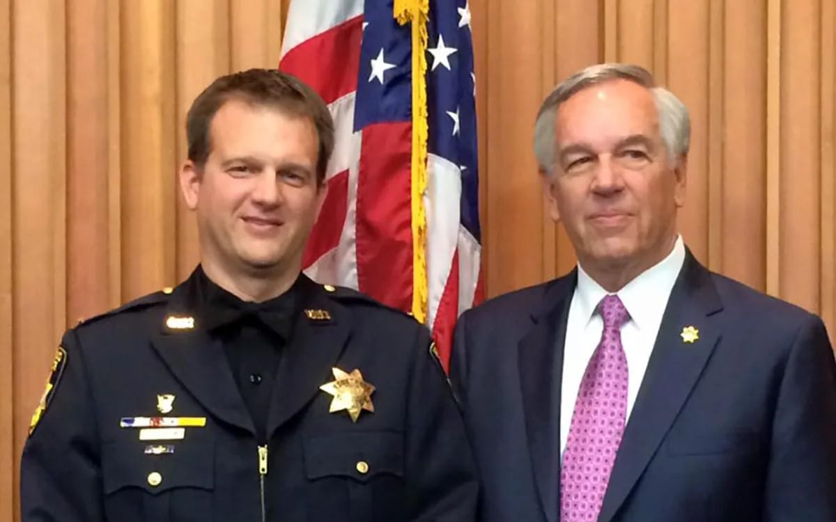 Controversial Vallejo police union head retires